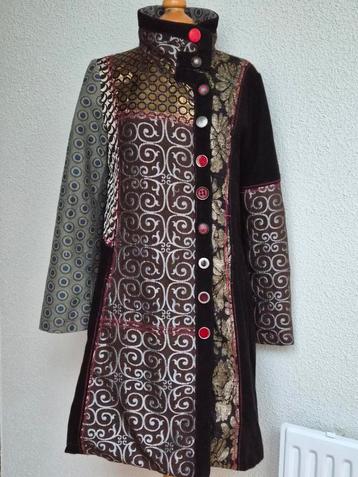 Desigual Jas Maat 46 (valt als 44) beschikbaar voor biedingen