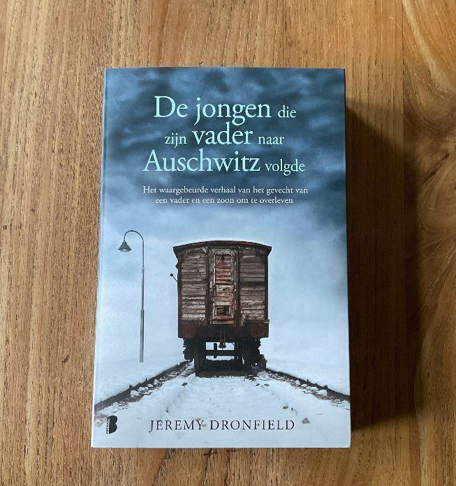 2 boeken Auschwitz waargebeurde verhalen oorlog WOII, Boeken, Oorlog en Militair, Nieuw, Overige onderwerpen, Tweede Wereldoorlog