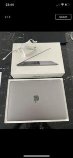 Apple Macbook Pro met Touchbar, Computers en Software, Apple Macbooks, Ophalen of Verzenden, Zo goed als nieuw, 13 inch, 2 tot 3 Ghz