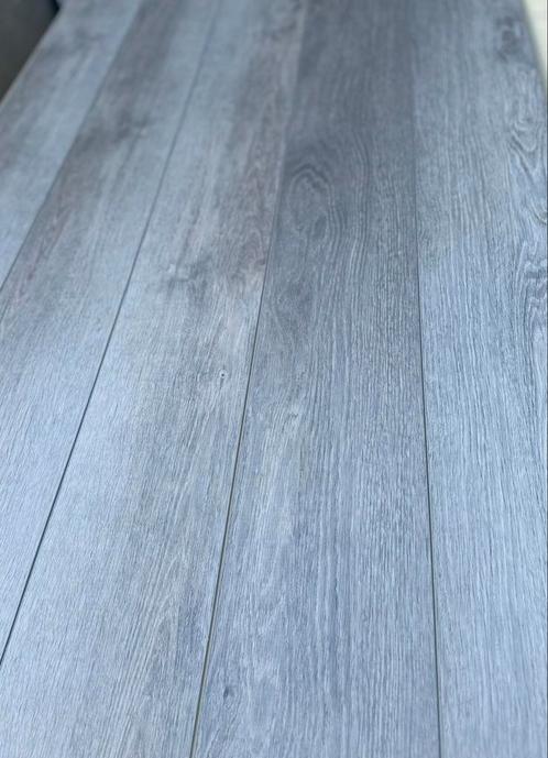 Restpartij Coretec PVC vloer 8mm grijs, Huis en Inrichting, Stoffering | Vloerbedekking, Nieuw, Overige typen, Grijs, 75 m² of meer