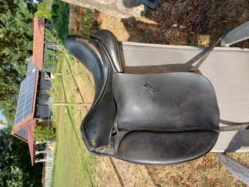 Knight Rider dressuurzadel beschikbaar voor biedingen