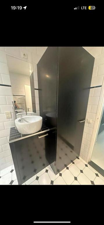 Complete badkamer beschikbaar voor biedingen
