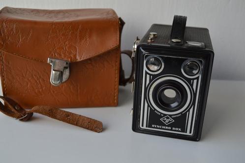 vintage retro agfa synchro box camera, Audio, Tv en Foto, Fotocamera's Analoog, Gebruikt, Compact, Overige Merken, Ophalen of Verzenden