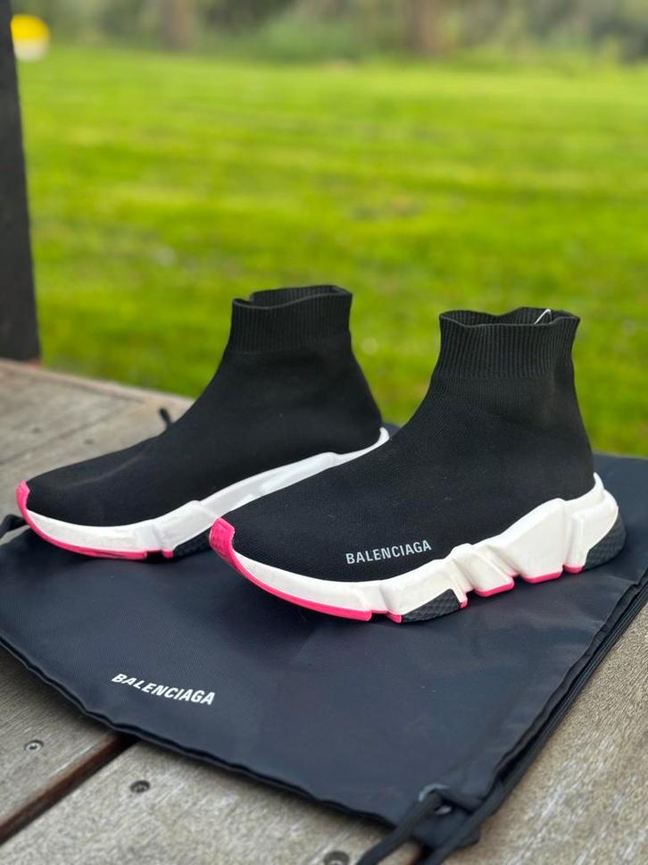 Balenciaga Speed Sneaker maat 36, Kleding | Dames, Schoenen, Zo goed als nieuw, Sneakers of Gympen, Zwart, Ophalen of Verzenden