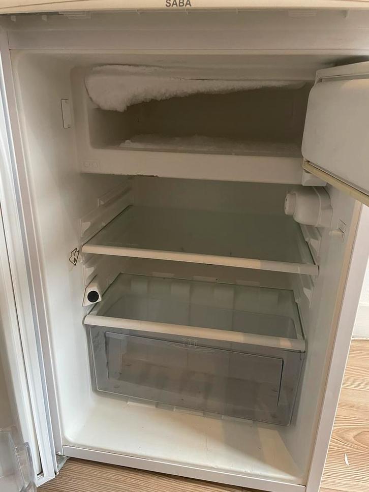 Voor zondag spoed - Koelkast met Vriesvak, Witgoed en Apparatuur, Koelkasten en IJskasten, Gebruikt, Met vriesvak, Minder dan 75 liter