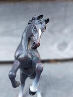 Paarden beeldje hengst kleur zwart, Ophalen of Verzenden, Zo goed als nieuw, Paard, Beeldje of Figuurtje
