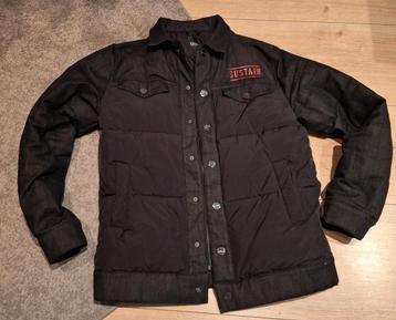 Mooie echte zo goed als nieuwe sustain winter jas  beschikbaar voor biedingen