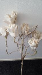 Witte foam tak met 6 bloemen, Huis en Inrichting, Woonaccessoires | Kunstplanten en Kunstbloemen, Gebruikt, Ophalen of Verzenden