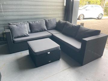 Loungeset ZGAN!! Met dikke kussens beschikbaar voor biedingen
