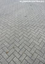 ROOIKORTING 3.500m2 grijs betonklinkers gebruikte straatsten, Bij dit gebruikte product niet te achterhalen, Gebruikt, Verzenden