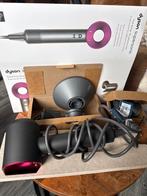 Defecte Dyson Supersonic Föhn - Incl. Accessoires, Sieraden, Tassen en Uiterlijk, Uiterlijk | Haarverzorging, Ophalen, Föhn of Haardroger
