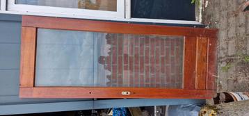 Hardhouten deur met glas  beschikbaar voor biedingen
