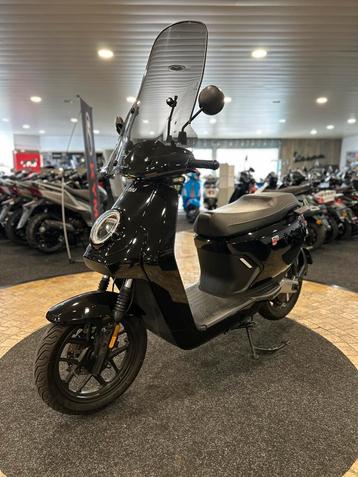 NIU MQI GT 45KM 2022 1e eigenaar zeer nette staat! beschikbaar voor biedingen