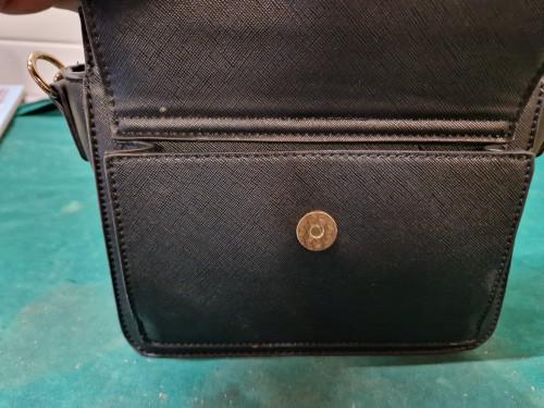 schoudertas giuliano klassiek nieuw, Sieraden, Tassen en Uiterlijk, Ophalen of Verzenden, 'T Olde Gre-j, Info@toldegrej.nl, Endepoelstraat 20f Didam