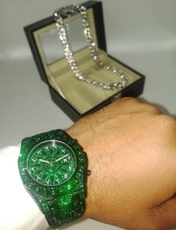 VVS+ CZ Horloge + Gratis Ketting - exclusief & vol prestige beschikbaar voor biedingen