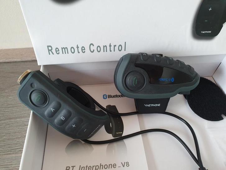 NIEUW Motorhelm interphone headset met afstandsbediening, Motoren, Accessoires | Navigatiesystemen, Nieuw, Ophalen