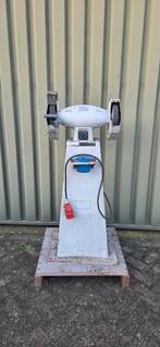 Slijpsteen op sokkel - 380V, Doe-het-zelf en Verbouw, Gereedschap | Slijpmachines, Ophalen, Gebruikt, 1000 watt of meer, Werkbankslijpmachine