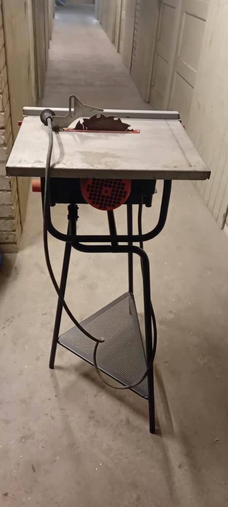 Ferm Zaagtafel met zaagblad +losse standaard, Doe-het-zelf en Verbouw, Gereedschap | Zaagmachines, Gebruikt, Cirkelzaag, 1200 watt of meer