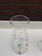 Water schenkers met gekleurde stippen, merk L. Dake en Zn, 2, Huis en Inrichting, Keuken | Servies, Ophalen of Verzenden, 'T Olde Gre-j