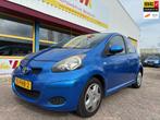 Toyota Aygo 1.0-12V Comfort Navigator, Voorwielaandrijving, Euro 5, Stof, Gebruikt