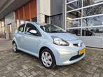 Toyota AYGO 1.0-12V +, Voorwielaandrijving, Gebruikt, 68 pk, Origineel Nederlands