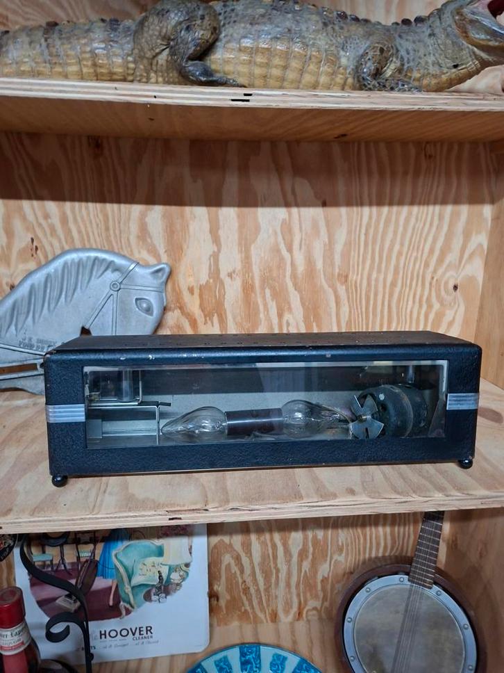 Antieke USA Lichtbak - Defecte Aandrijving, Verzamelen, Automaten | Overige, Ophalen of Verzenden