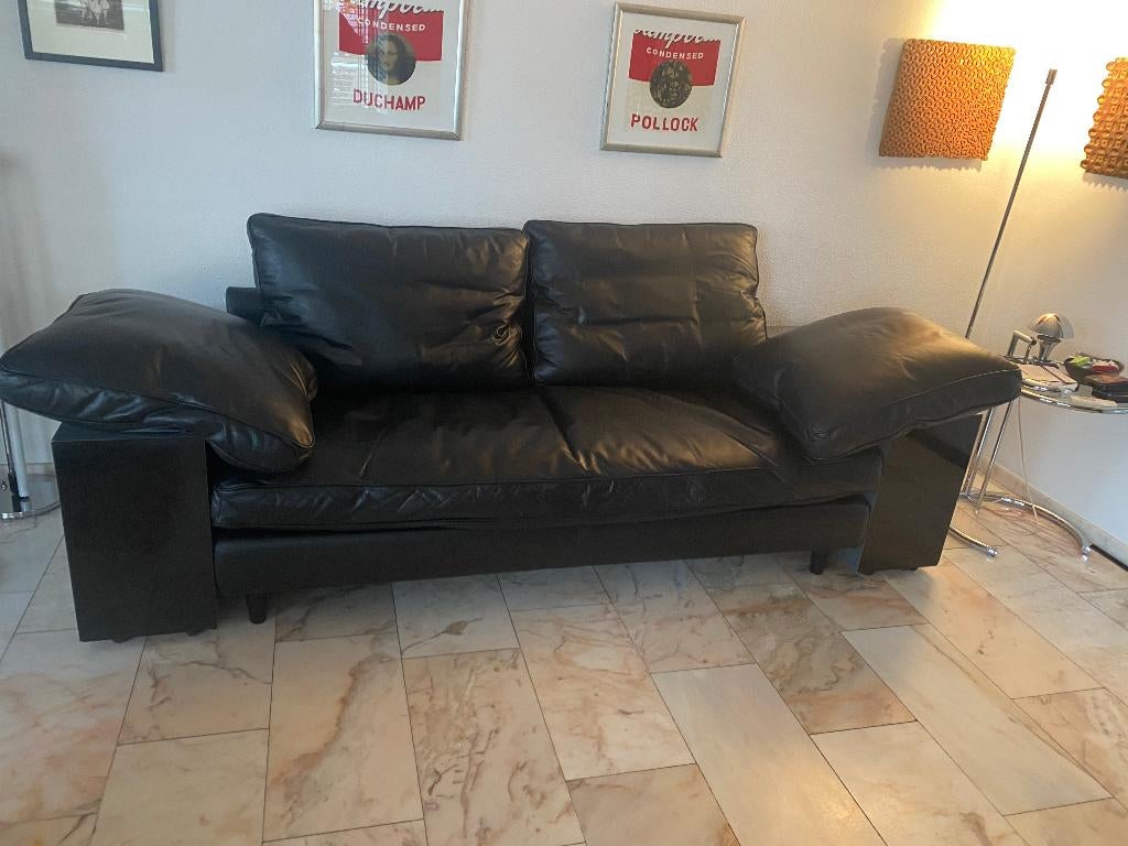 Eileen Gray Lota bank, Driepersoons, 75 tot 100 cm, Ophalen of Verzenden, Zo goed als nieuw