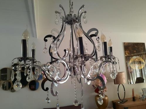 2 stuks Zilverkleurige kroonluchters met 8 armen., Huis en Inrichting, Lampen | Kroonluchters, Zo goed als nieuw, Glas, Metaal