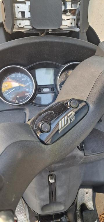 MP3 500 Motorscooter - 2012 - Fijne Rijder beschikbaar voor biedingen