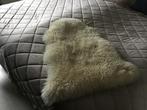 In nieuwstaat verkerend schapenvachtje, Ophalen of Verzenden, Zo goed als nieuw