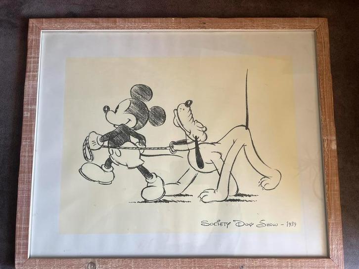Vintage Prent /zeefdruk Mickey Mouse en Pluto Walt Disney., Verzamelen, Disney, Zo goed als nieuw, Plaatje of Poster, Mickey Mouse