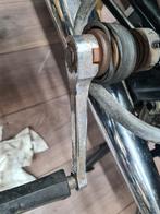 Gezocht rechter crank en rubbers Suzuki ZR 50, GT 50 , TS 50, Ophalen of Verzenden, Uitlaat, Overige merken