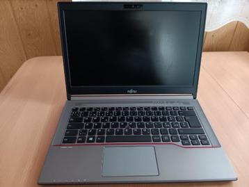 Laptop Fujitsu LifeBook E744 i5-4300M 8GB 512GB SSD 1600x900 beschikbaar voor biedingen