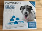 Playwise inter-active triangle dog toy, Dieren en Toebehoren, Ophalen of Verzenden, Gebruikt