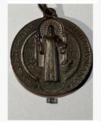 Hanger St. Benedictus Patris medaille Protection 3,5 cm, Postzegels en Munten, Penningen en Medailles, Ophalen of Verzenden, Overige materialen