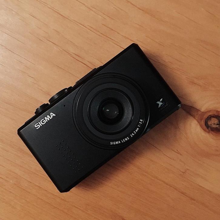 Sigma DP2 digitale camera, Audio, Tv en Foto, Fotocamera's Digitaal, Zo goed als nieuw, Overige Merken, Geen optische zoom, Ophalen of Verzenden