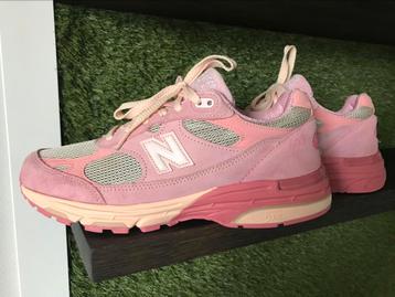 New Balance 993 x Joe Freshgoods Powder Pink Maat 42.5