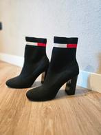 Prachtige Tommy Hilfiger schoenen te koop, Ophalen, Nieuw, Zwart