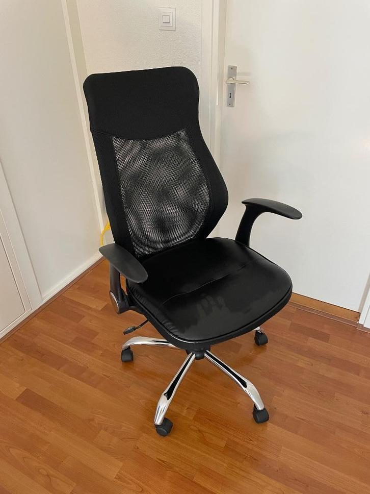 Comfortabele bureaustoel, Huis en Inrichting, Bureaustoelen, Zo goed als nieuw, Bureaustoel, Zwart, Ergonomisch, Ophalen