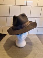 Prada hoedje mt 56, Kleding | Heren, Ophalen, Gedragen