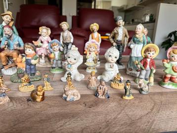 Vintage beeldjes en porselein  beschikbaar voor biedingen