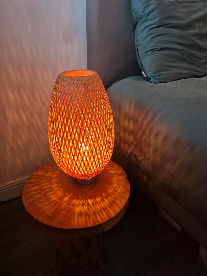 BÖJA Tafellamp - Bamboe, Handgemaakt, Huis en Inrichting, Lampen | Vloerlampen, Zo goed als nieuw, Minder dan 100 cm, Hout, Ophalen of Verzenden