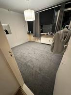 Grijze roltapijt (2,5m x 4m), Huis en Inrichting, Stoffering | Tapijten en Kleden, Ophalen, Grijs, Rechthoekig, Nieuw