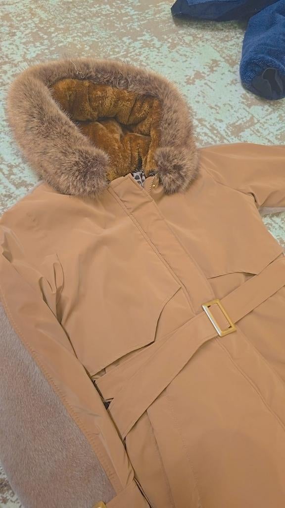 Luxe Bruine Mantel met Bontkraag - Maat L, Kleding | Dames, Ophalen of Verzenden, Zo goed als nieuw, Maat 42/44 (L), Bruin