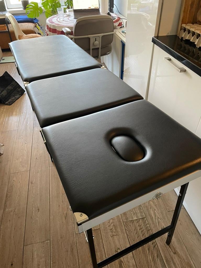 Massagetafel, Ophalen, Zo goed als nieuw, Massagetafel