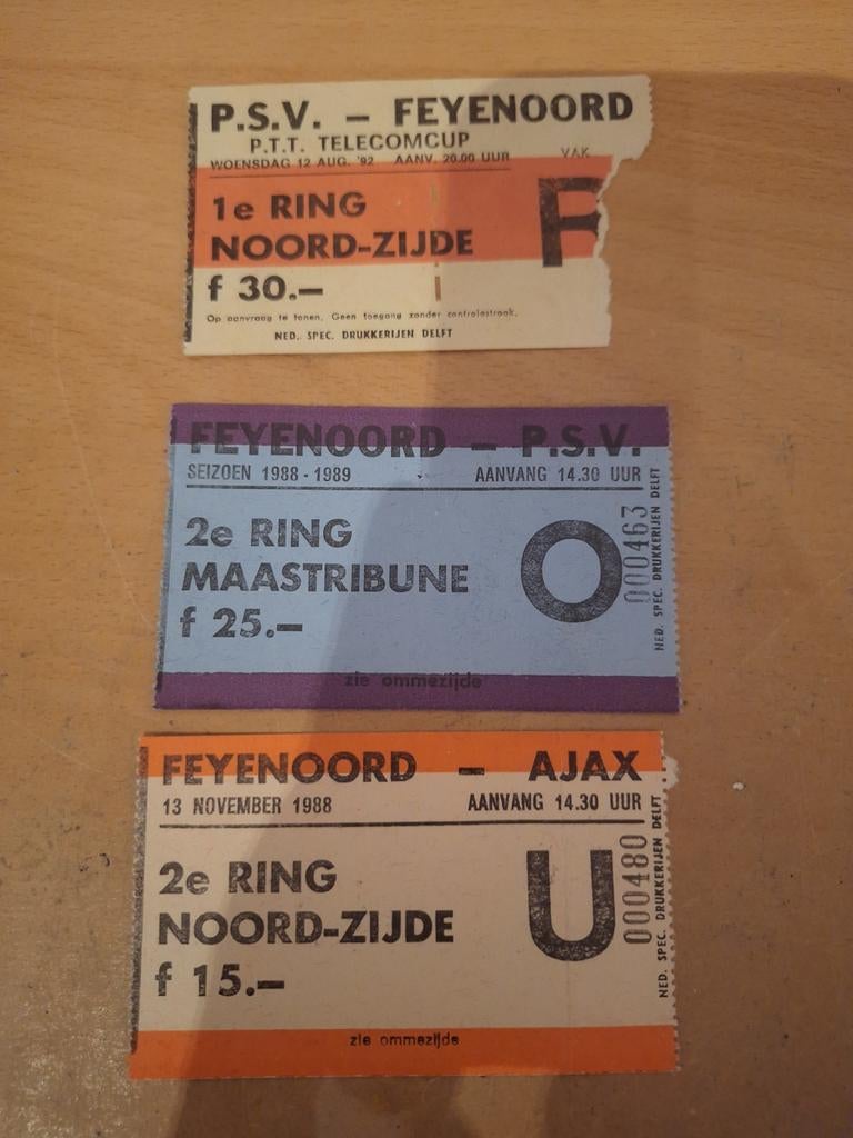 TICKETS Feyenoord v PSV (Supercup en competitie) en Ajax, Verzamelen, Ophalen of Verzenden, Zo goed als nieuw, Ajax