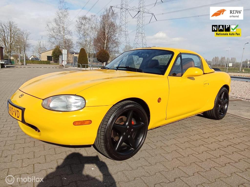 Mazda MX-5 1.6i Exclusive/cabrio/leder/topstaat, Auto's, Euro 2, Achterwielaandrijving, Leder, Handgeschakeld