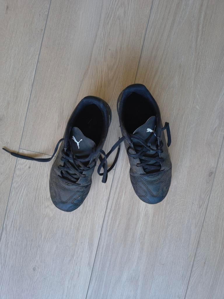 Puma voetbalschoenen maat 32, Ophalen