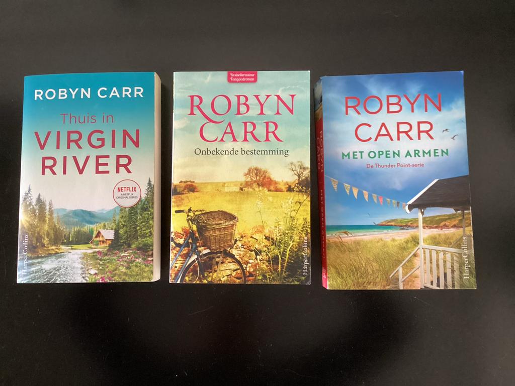 Robyn Carr boeken, 3 stuks, Boeken, Romans, Gelezen, Nederland, Ophalen