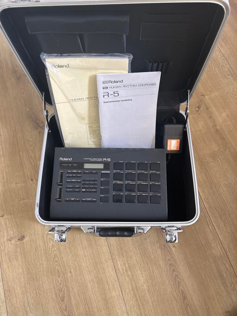 Roland R-5 Human Rhythm Composer, Muziek en Instrumenten, Drumcomputers, Ophalen of Verzenden, Gebruikt